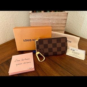 Louis Vuitton key cles DE